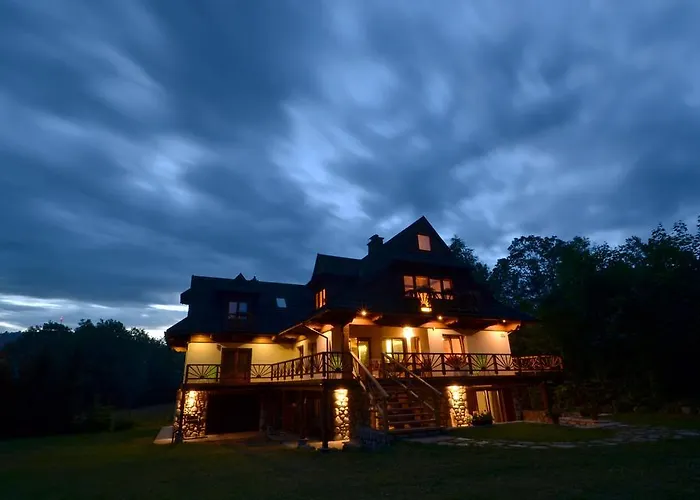 Na Rowni זקופאנה