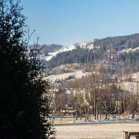 Na Rowni アパート *