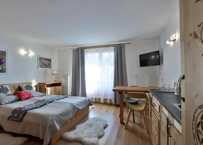 威拉纳罗尼酒店 扎科帕内